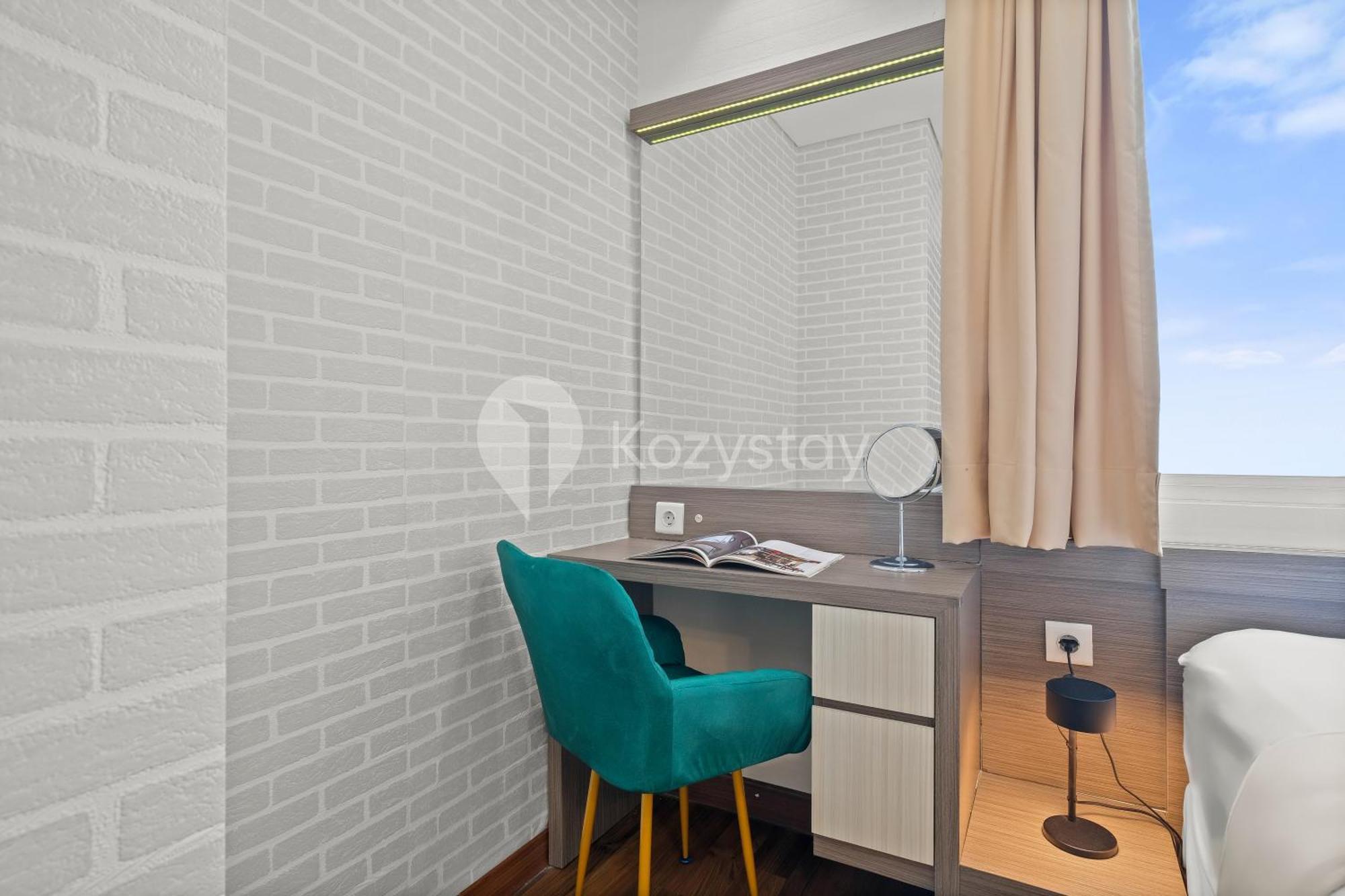 Meadow By Kozystay - Newly Renovated - Kebon Jeruk Jakarta Exterior photo
